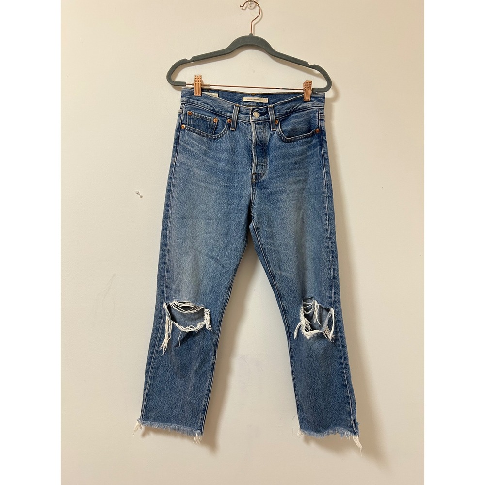 Levi's Wedgie Straight Women 27 Blue Distressed Grunge Jeans Ankle